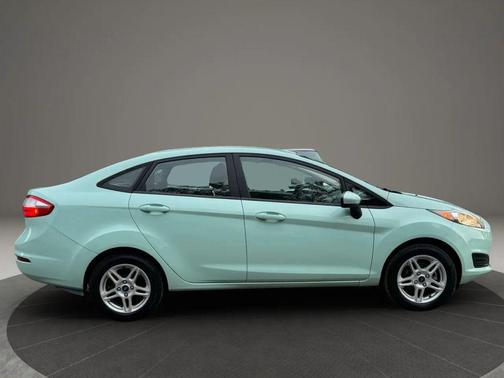2018 Ford Fiesta SE