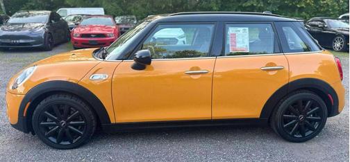 2016 MINI Hardtop Cooper S