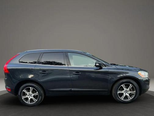 2011 Volvo XC60 T6