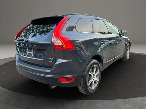 2011 Volvo XC60 T6