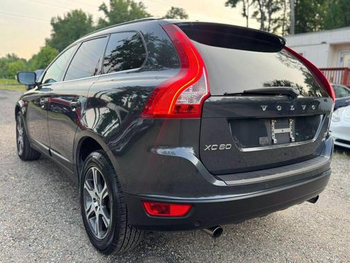 2011 Volvo XC60 T6