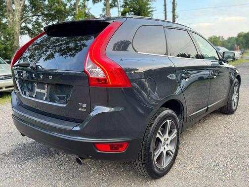 2011 Volvo XC60 T6