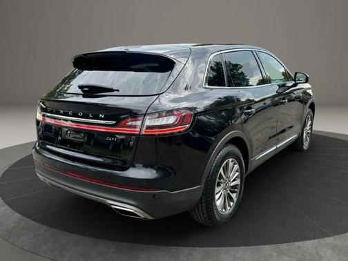 2020 Lincoln Nautilus Standard