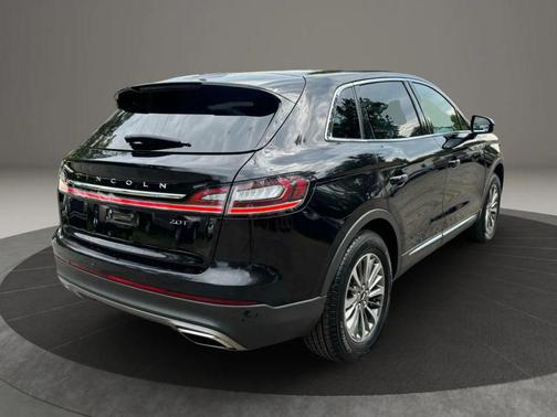 2020 Lincoln Nautilus Standard