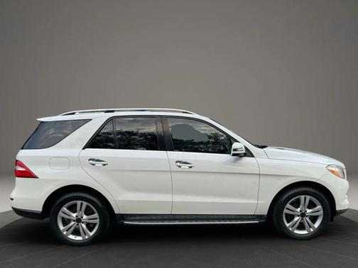 2015 Mercedes-Benz M-Class 4MATIC