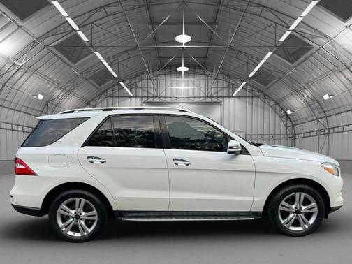 2015 Mercedes-Benz M-Class 4MATIC