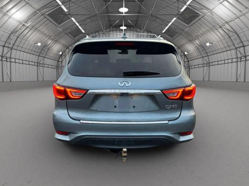 2016 INFINITI QX60 Base