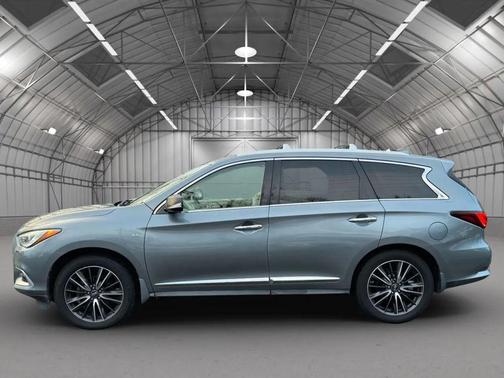 2016 INFINITI QX60 Base