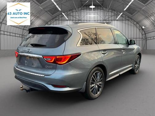 2016 INFINITI QX60 Base