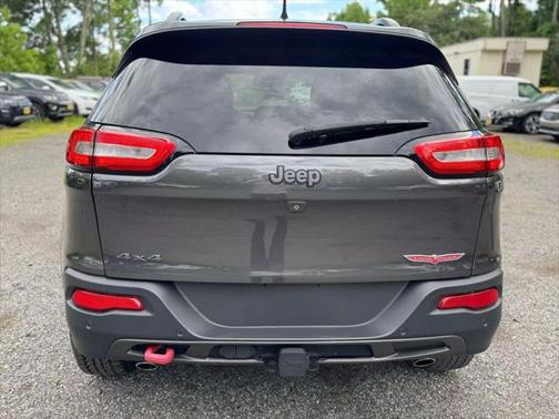 2014 Jeep Cherokee Sport