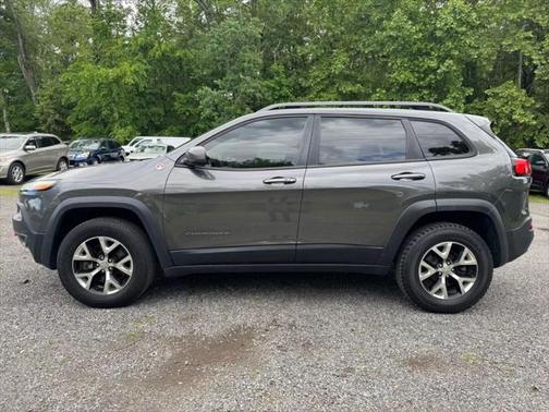 2014 Jeep Cherokee Sport