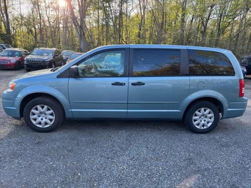 2008 Chrysler Town & Country LX