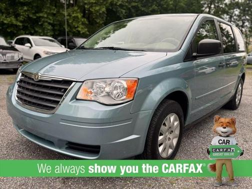 2008 Chrysler Town & Country LX