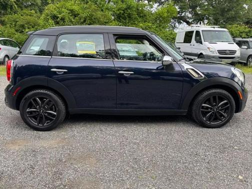 2012 MINI Cooper S Countryman Base