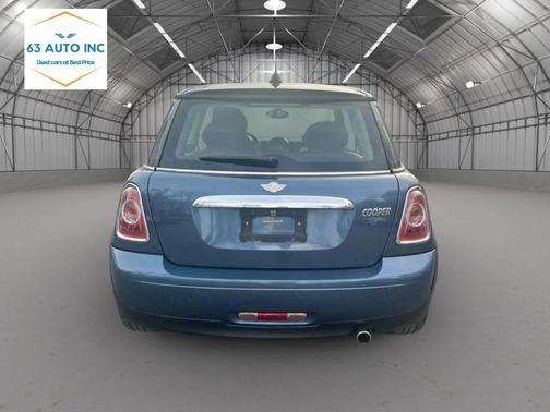 2011 MINI Cooper Base