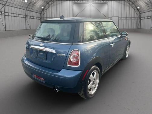 2011 MINI Cooper Base