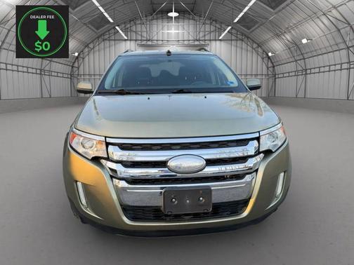 Gold 2013 Ford Edge SEL