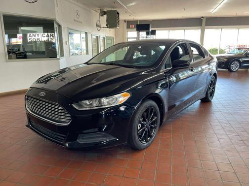 2017 Ford Fusion Hybrid SE