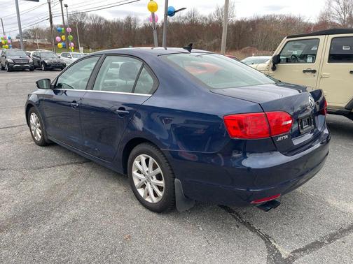 2014 Volkswagen Jetta Auto SE w/Connectivity