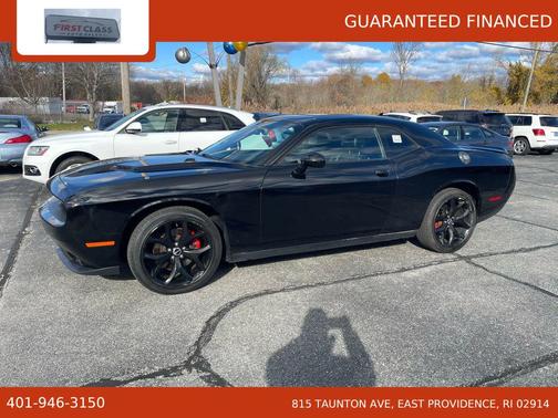 2015 Dodge Challenger SXT Plus