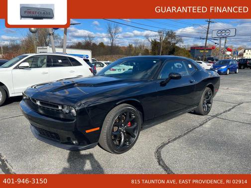 2015 Dodge Challenger SXT Plus