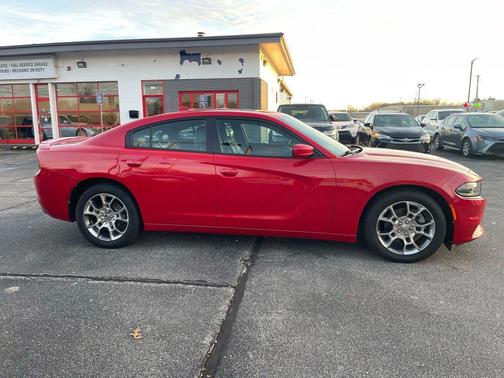 2016 Dodge Charger SXT