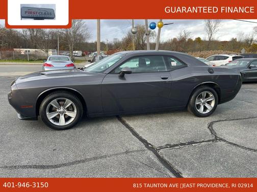 2016 Dodge Challenger SXT