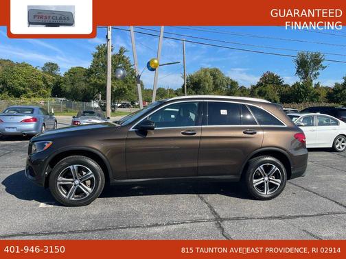 2017 Mercedes-Benz GLC 300 4MATIC