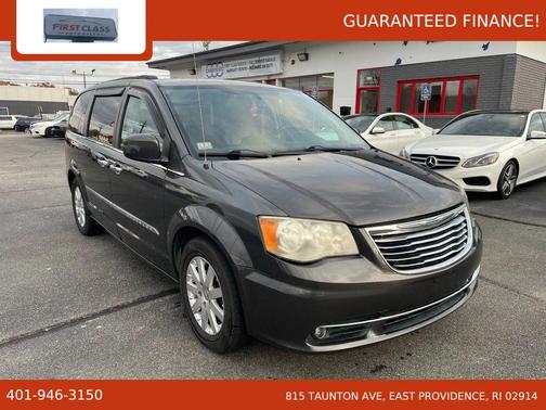 2015 Chrysler Town & Country Touring