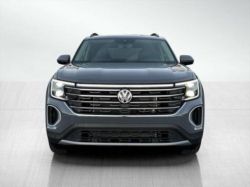 2025 Volkswagen Atlas 2.0T SE w/Technology 4MOTION