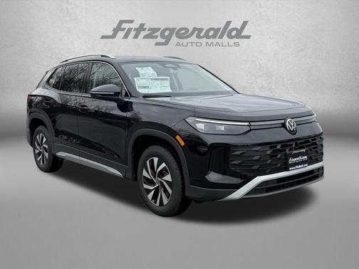 deep black pearl 2026 Volkswagen Tiguan 2.0T S 4MOTION SUV