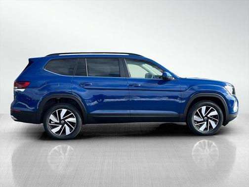 2025 Volkswagen Atlas 2.0T SE w/Technology 4MOTION