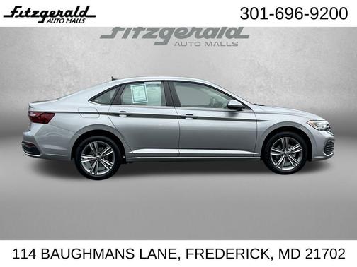 2024 Volkswagen Jetta 1.5T SE