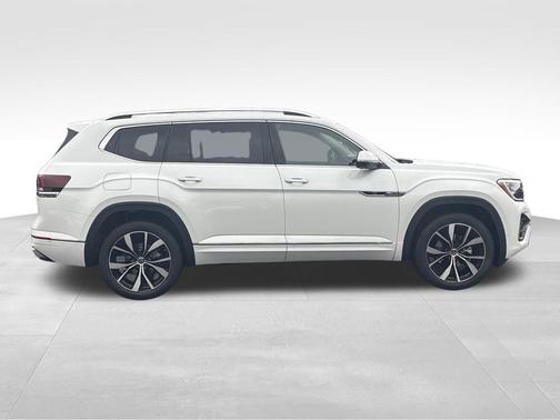 2026 Volkswagen Atlas 2.0T SEL Premium R-Line 4MOTION