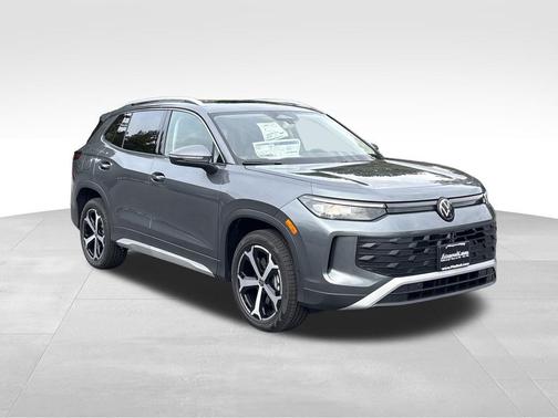 2025 Volkswagen Tiguan 2.0T SE 4MOTION