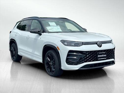 2025 Volkswagen Tiguan 2.0T SE R-Line Black 4MOTION