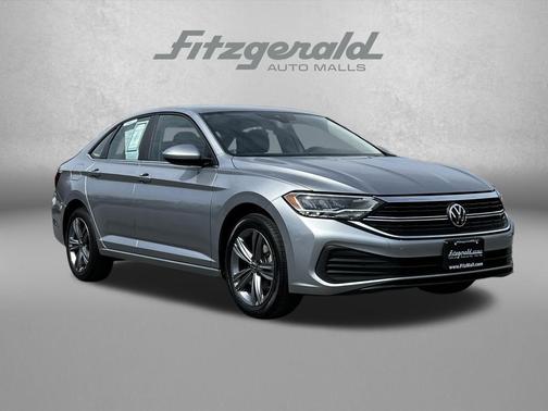 Pyrite Silver Metallic 2024 Volkswagen Jetta 1.5T SE