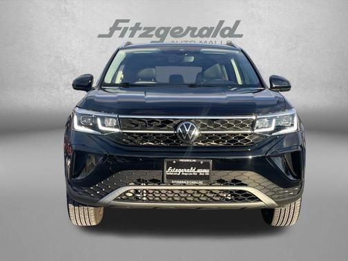 2024 Volkswagen Taos 1.5T SEL