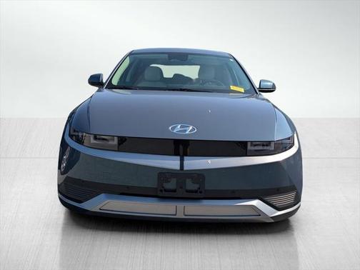2022 Hyundai IONIQ 5 SEL
