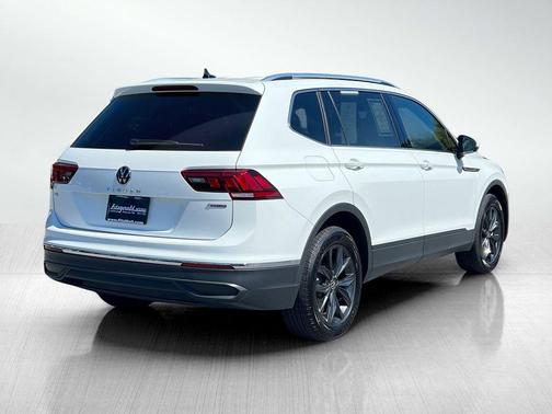 2024 Volkswagen Tiguan 2.0T SE 4MOTION
