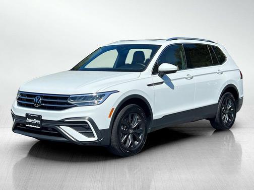 2024 Volkswagen Tiguan 2.0T SE 4MOTION