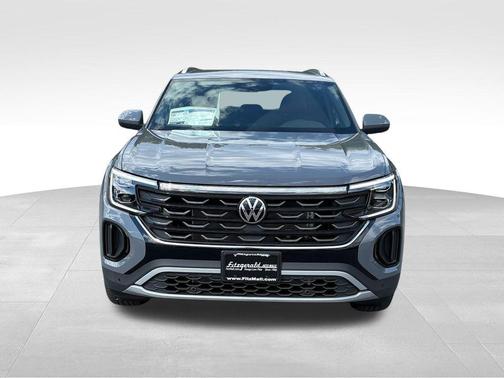 2026 Volkswagen Atlas Cross Sport 2.0T SE w/Technology 4MOTION