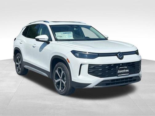 2025 Volkswagen Tiguan 2.0T SE 4MOTION