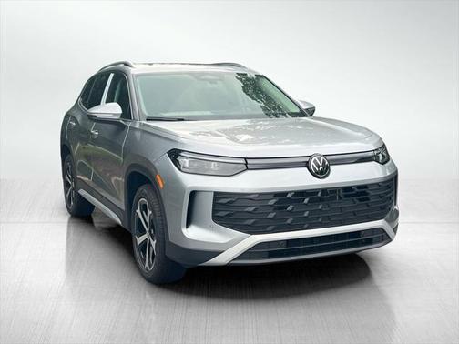 2025 Volkswagen Tiguan 2.0T SE 4MOTION