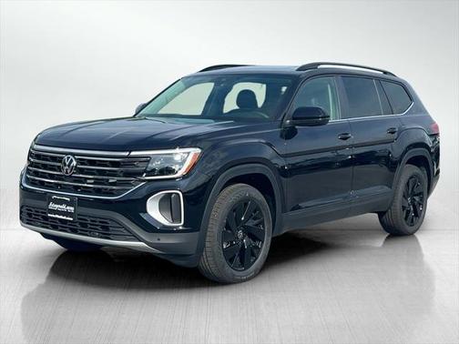 2025 Volkswagen Atlas 2.0T SE w/Technology 4MOTION
