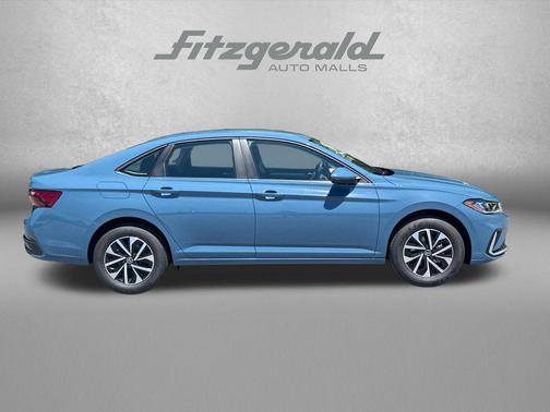 Monterey Blue Pearl 2026 Volkswagen Jetta 1.4T S