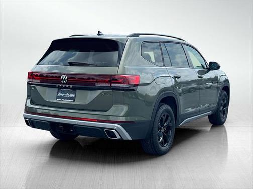 2025 Volkswagen Atlas 2.0T Peak Edition