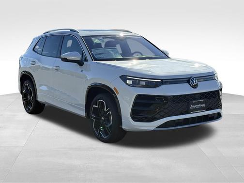 2026 Volkswagen Tiguan SE R-Line