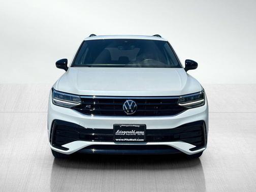 2024 Volkswagen Tiguan 2.0T SE R-Line Black 4MOTION