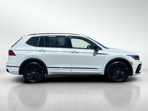 2024 Volkswagen Tiguan 2.0T SE R-Line Black 4MOTION
